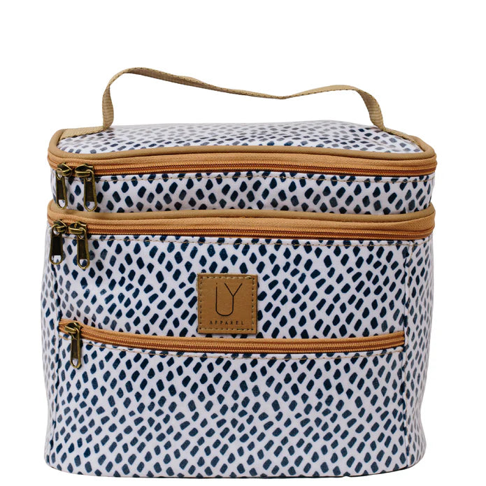 IY Apparel Stand Up Toiletry Bag