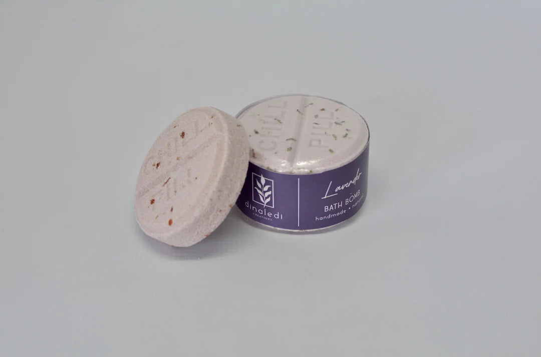 Dinaledi Creations Chill Pill Bath Bomb