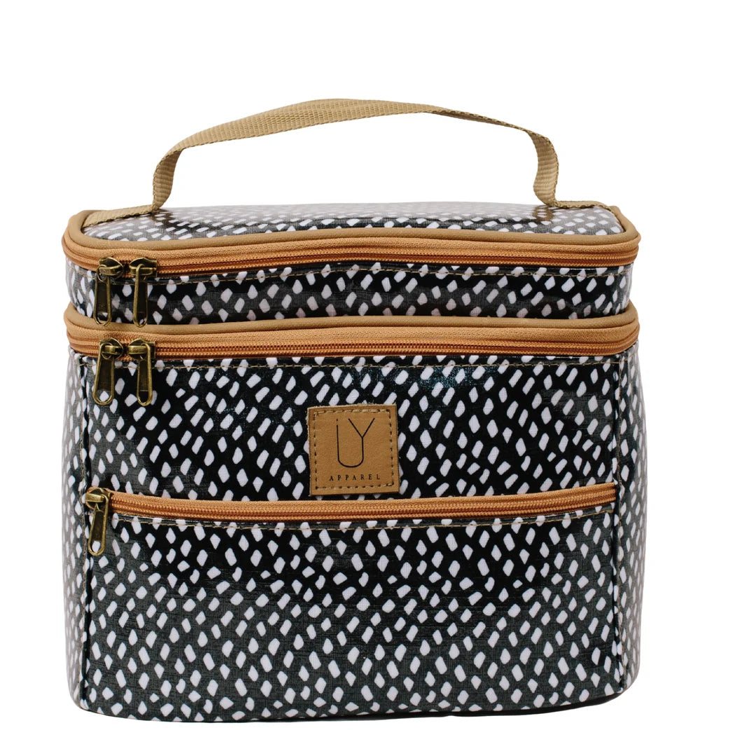 IY Apparel Stand Up Toiletry Bag